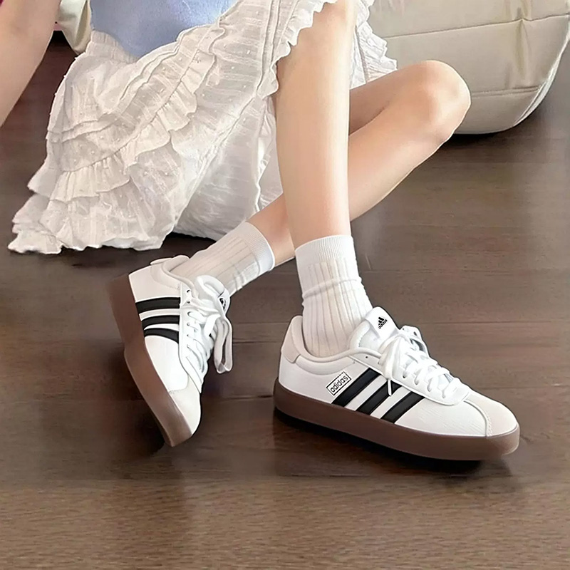 adidas  White Black Suede Toe  - Adidas Shoes Samba recension och pris